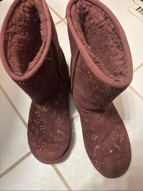 UGG Burgundy Embellished Faux-Suede Fuzzy-Lined Boots